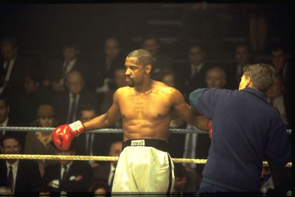 There's a hurricane a blowin...